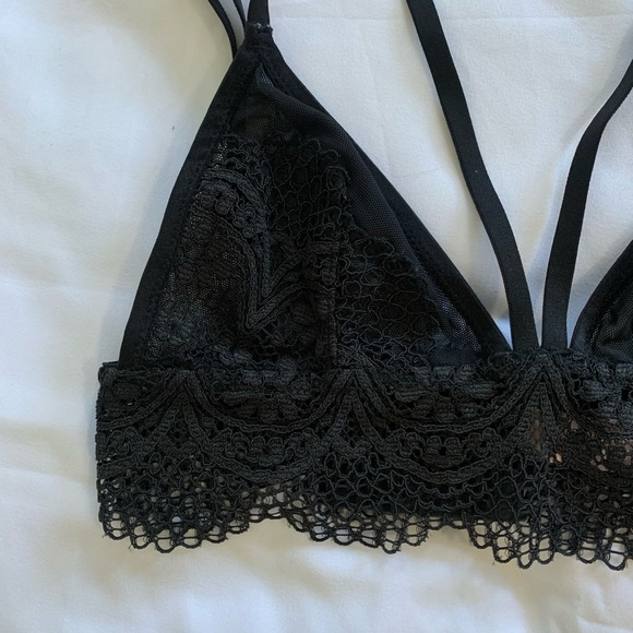 Victoria’s Secret Bralette - Picture 2 of 5